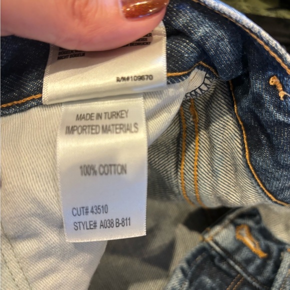 Agolde denim shorts size 26 - shopbop revolve - Picture 3 of 5